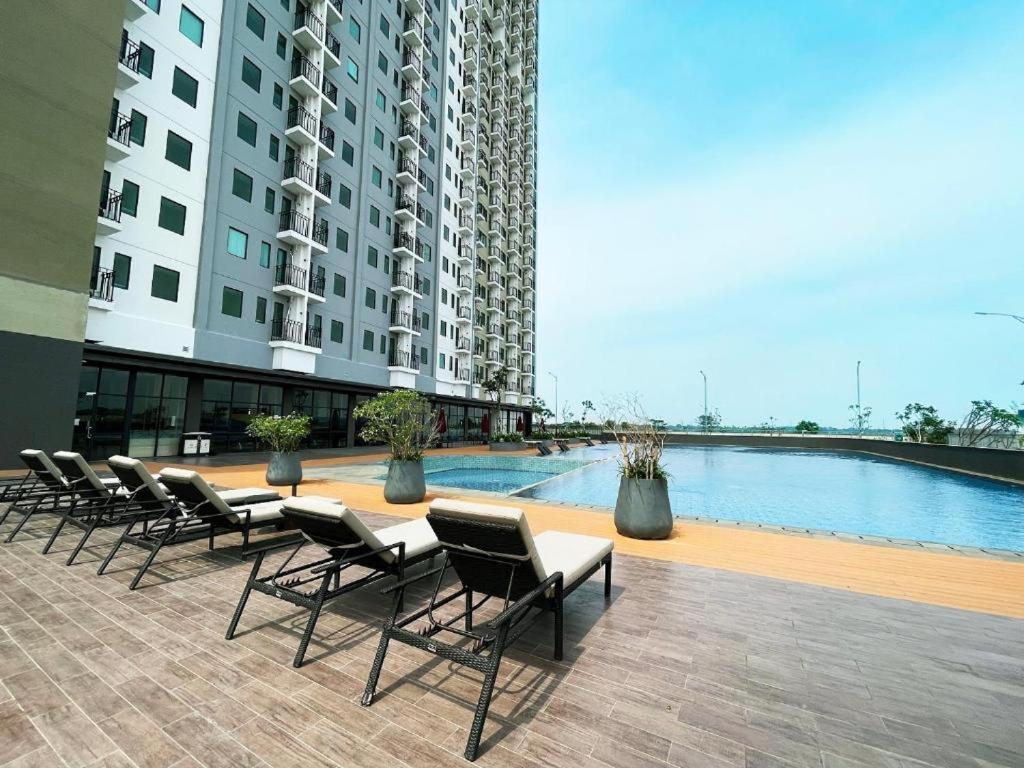 Osaka Riverview Apartment Tangerang Ngoại thất bức ảnh